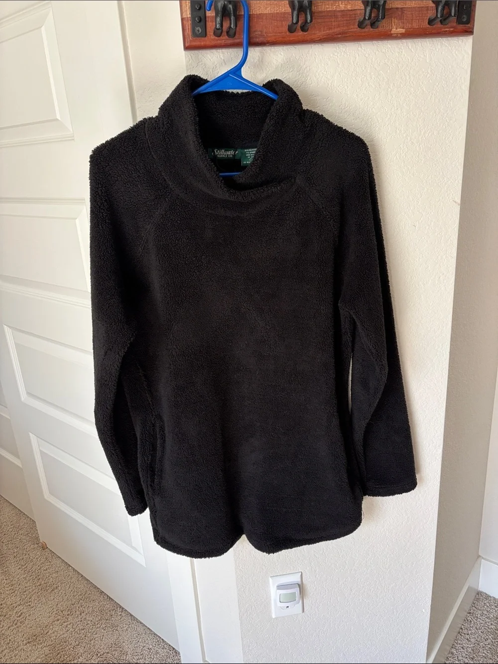 Stillwater Supply Company Cowl Neck Black Sherpa Fleece Long Pullover Size L